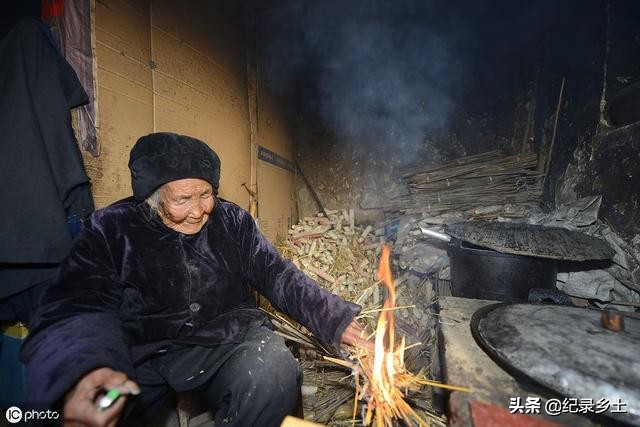 爷爷的煤油灯